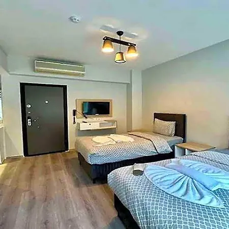 Solo Hotel