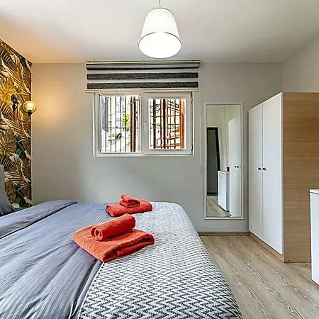 Solo Hotel 3*